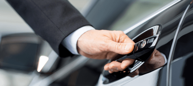 Chauffeur-driven car rental service